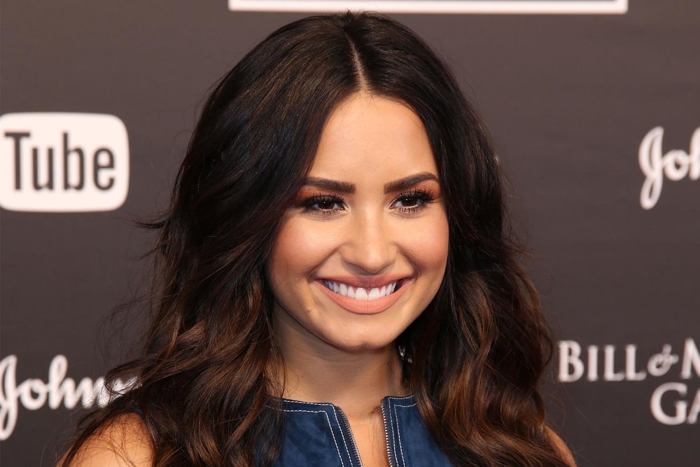 Why Demi Lovato LOVES to Vacation in Kenya Instead of Any ...